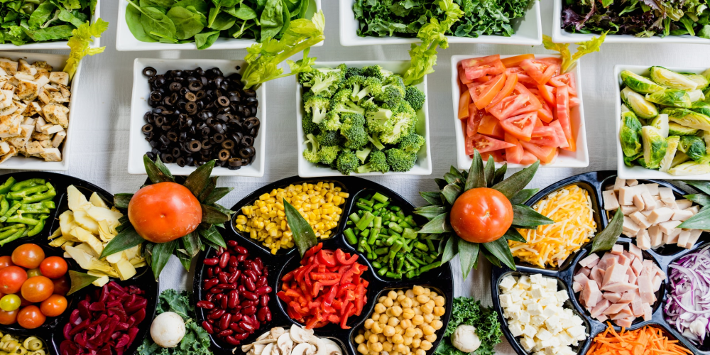 Húsmentes étkezés: különbség a vegetáriánus, a vegán és a növényi étrend között